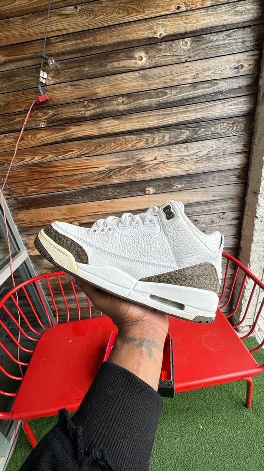 AJ3'S MOCA