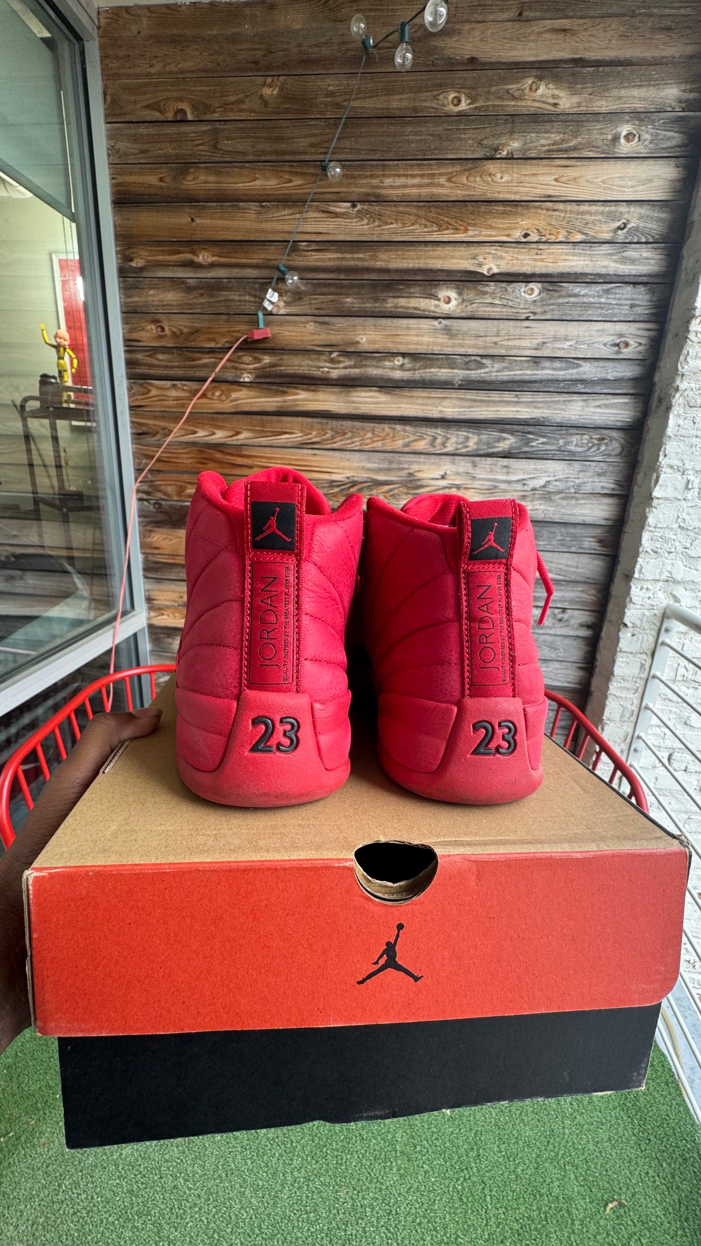 AJ 12'S GYM RED