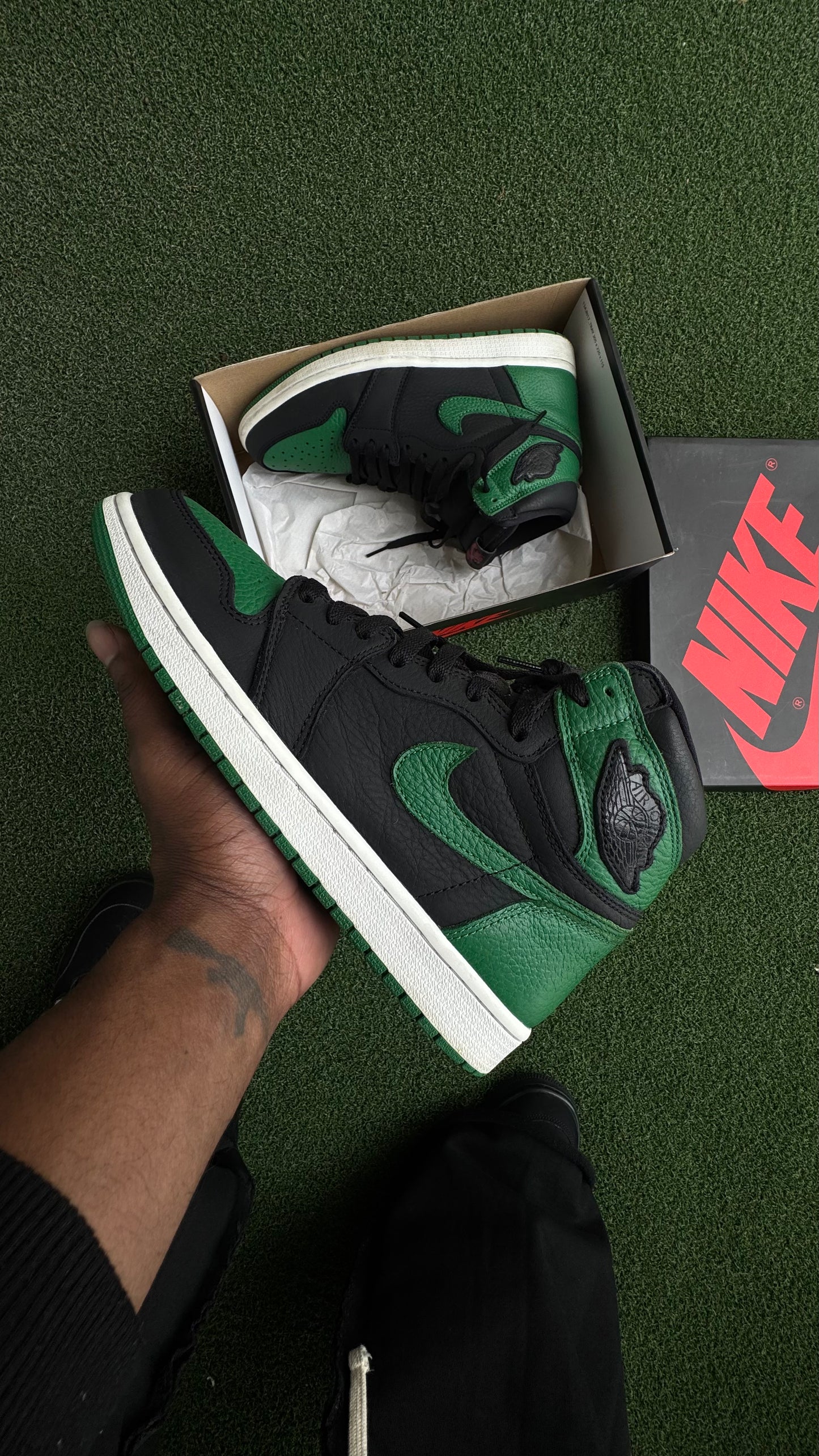 9.5 AJ 1'S PIN GREEN