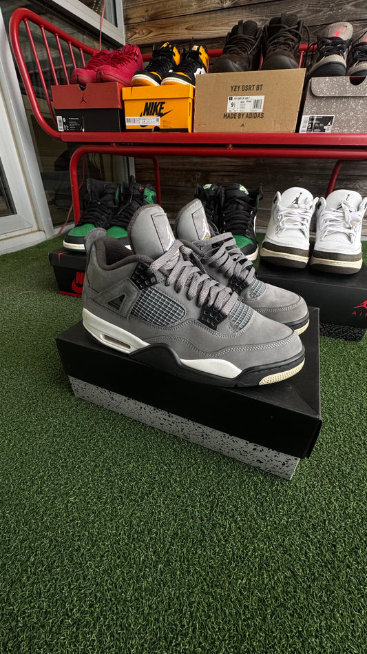AJ4'S COOL GRAY